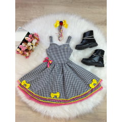 Vestido Infantil Junino Xadrez Preto e Branco C/ Broche