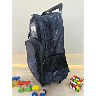 Kit Mochila Infantil Com Rodinhas e Estojo Triplo do Batman Preta e Azul