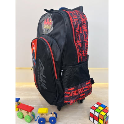 Mochila Infantil Com Rodinhas Batman Preta e Vermelha