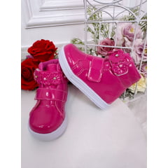 Coturno Infantil Pink Verniz C/ Velcro e Aplique Florzinhas