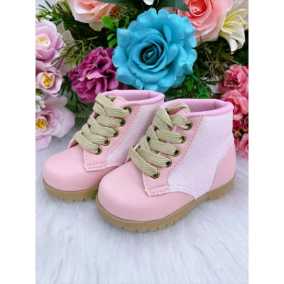 Coturno Infantil Rosa Com Brilho e Cadarço Coturno Infantil Rosa Com Brilho e Cadarço