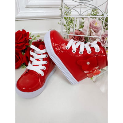 Coturno Infantil Vermelho Verniz Cadarço Florzinha Borboleta