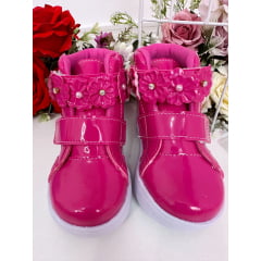 Coturno Infantil Pink Verniz C/ Velcro e Aplique Florzinhas