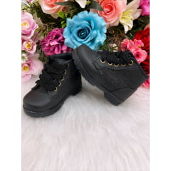 Coturno Infantil Preto Com Brilho e Cadarço