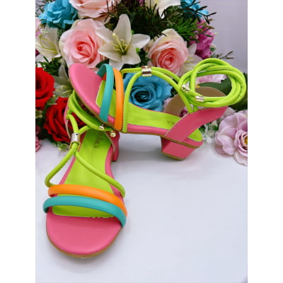 Sandália Infantil Colorida de Amarrar C/ Salto Goiaba