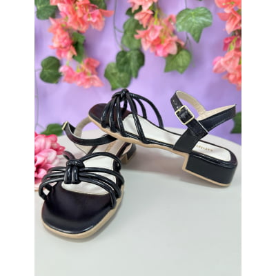 Sandália Infantil de Tiras Preto Luxo