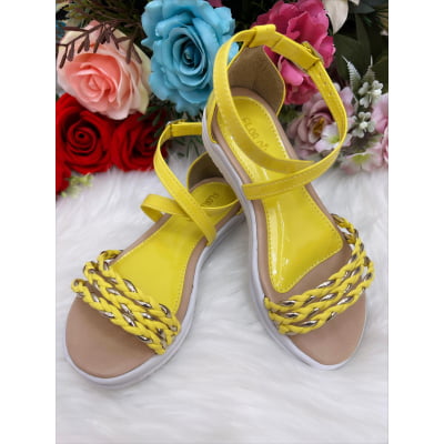 Sandália Infantil Tiras Trançadas Rasteira Amarelo