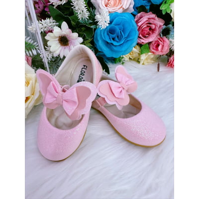 Sapatinho Bebê Rosa Com Aplique de Lacinho e Glitter