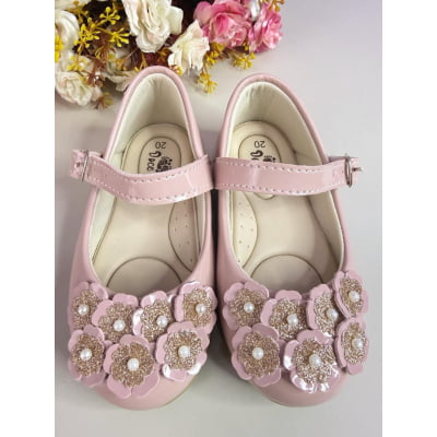Sapatinho Infantil Nude Verniz C/ Aplique de Florzinhas Glitter