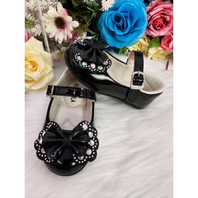 Sapatinho Preto Verniz Com Lacinho Duplo e Strass