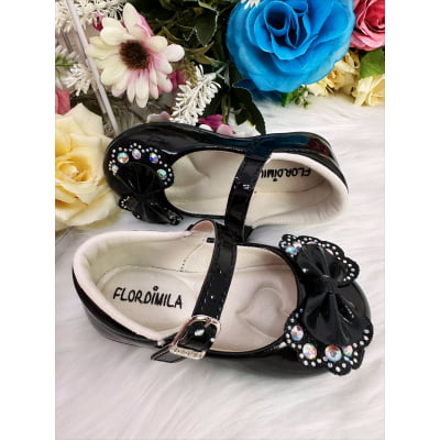 Sapatinho Preto Verniz Com Lacinho Duplo e Strass