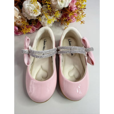 Sapatinho Rosa Verniz Aplique de Lacinho e Tiras C/ Strass