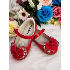 Sapatinho Vermelho Verniz Com Lacinho Duplo e Strass
