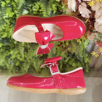 Sapatinho Vermelho Veniz Com Lacinho e Strass Batizado