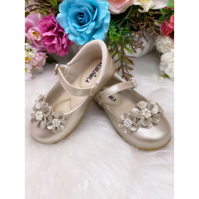 Sapatinho Dourado Flor Pérolas e Strass