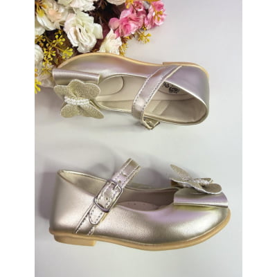 Sapatinho Infantil Dourado Fosco C/ Aplique Borboleta Luxo