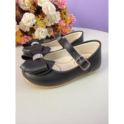 Sapatinho Infantil Preto Fosco C/ Aplique de Lacinho Strass