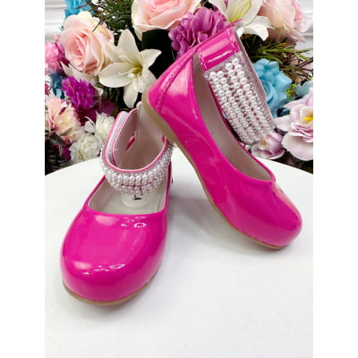 Sapatinho Pink Verniz de Tornozeleira com Strass e Pérolas