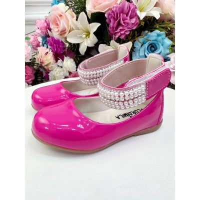 Sapatinho Pink Verniz de Tornozeleira com Strass e Pérolas