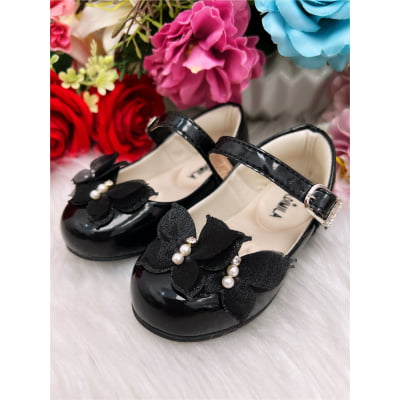 Sapatinho Preto Verniz C/ Aplique Borboleta Luxo Glitter