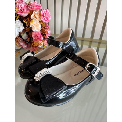 Sapatinho Preto Verniz C/ Aplique de Lacinho Strass Glitter