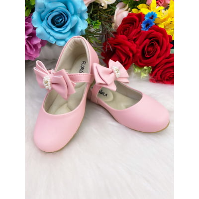 Sapatinho Rosa Fosco Laço Pérolas e Strass
