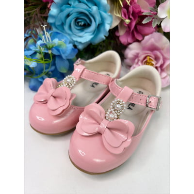 Sapatinho Rosa Verniz de Lacinho C/ Pérolas e Strass Luxo