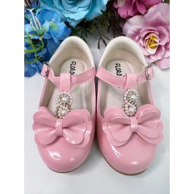 Sapatinho Rosa Verniz de Lacinho C/ Pérolas e Strass Luxo