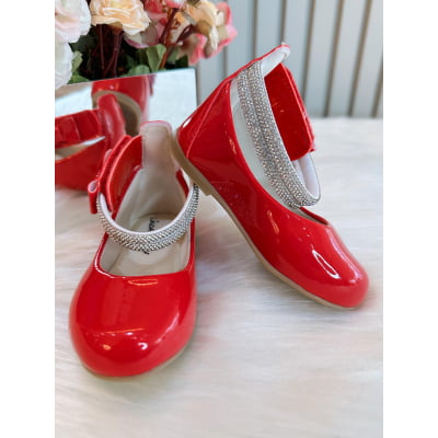 Sapatinho Vermelho Tiras Com Strass e Aplique de Lacinho