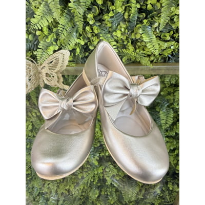 Sapatinho Dourado Com Aplique de Laço Luxo