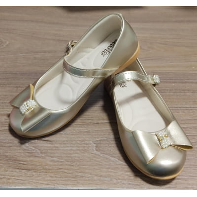 Sapatinho Dourado Fosco C/ Aplique de Lacinho e Strass
