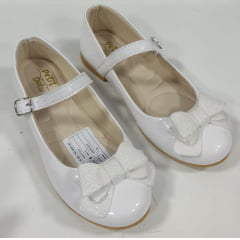 Sapatinho Infantil Branco Verniz C/ Aplique de Lacinho Luxo