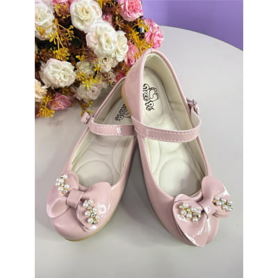 Sapatinho Nude Verniz C/ Aplique de Laço e Pérolas Luxo