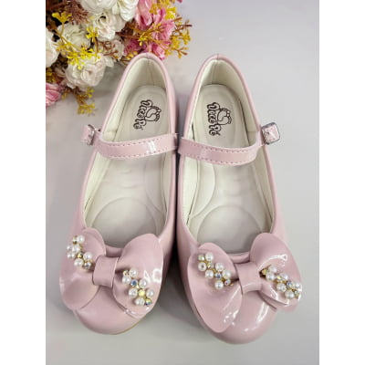 Sapatinho Nude Verniz C/ Aplique de Laço e Pérolas Luxo