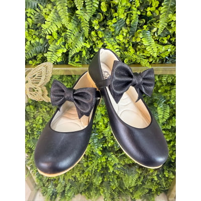 Sapatinho Preto Com Aplique de Laço Luxo