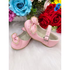 Sapatinho Rosa Fosco Strass e Laço