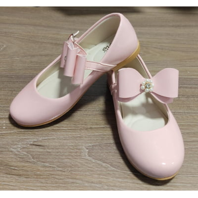 Sapatinho Rosa Verniz C/ Lacinho e Flor de Strass