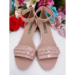Sandália Salto Baixo Corrente Adulto Blush Luxo