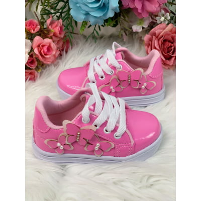 Tênis de Cadarço Rosa Chiclete C/ Aplique Borboletas Meninas