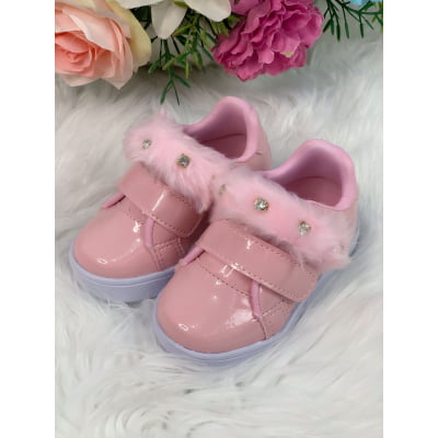 Tênis Rosa Verniz Com Pelúcia e Strass Meninas