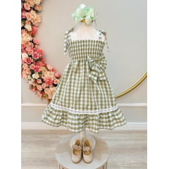 Vestido Infantil de Alça Xadrez Verde Claro C/ Broche Casual