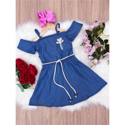 Vestido Infantil Jeans Broche Coração e Cinto Cordão Casual Vestido Infantil Jeans Broche Coração e Cinto Cordão Casual