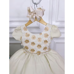 Vestido Infantil Marfim C/ Aplique Flores Douradas Luxo