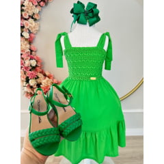 Vestido Infantil Primavera Verão Verde Bandeira de Alça e Bordado
