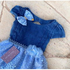 Vestido Infantil Busto Jeans Saia Rendada Azul C/ Laço de Cabelo Luxo