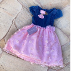 Vestido Infantil Busto Jeans Saia Rendada Rosa C/ Laço de Cabelo