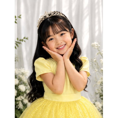 Vestido Infantil Amarelo Longo de Princesa Brilhante e Mangas
