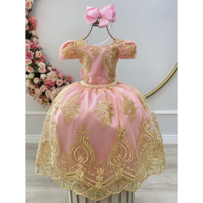 Vestido Infantil Rosa Com Renda Realeza Dourada e Pérolas Vestido Infantil Rosa Com Renda Realeza Dourada e Pérolas