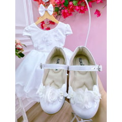 Vestido Infantil Branco C/ Aplique Borboletas Laço e Pérolas