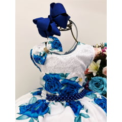 Vestido Infantil Off Rosas Azuis Laço Cinto Pérolas Luxo